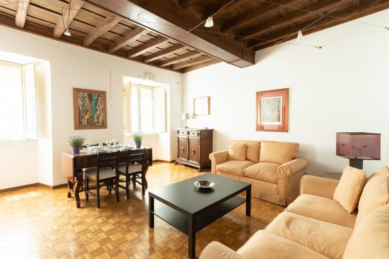 Spectacularly Bright, By Piazza Navona And The Pantheon - A/C, Wifi, Elevator Apartment Rome Bagian luar foto
