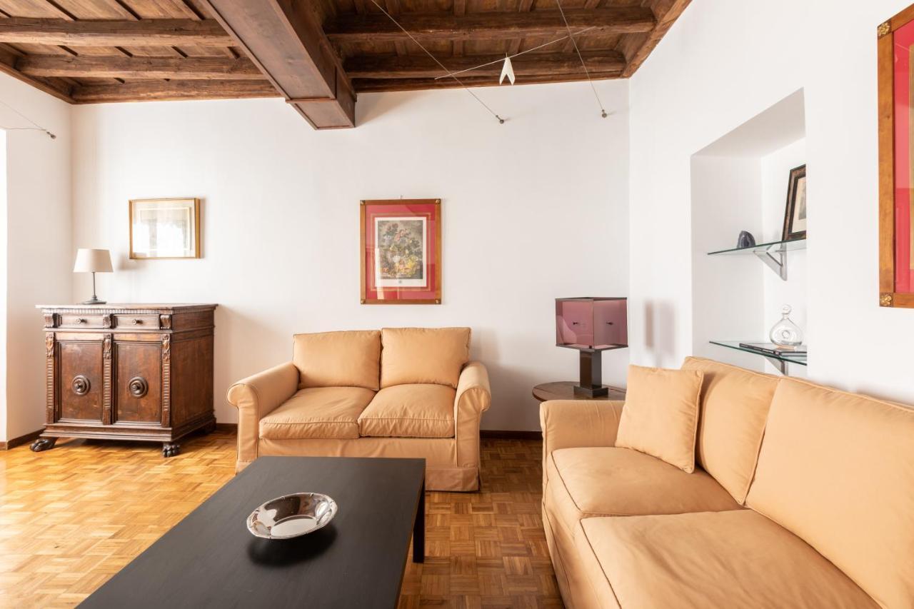 Spectacularly Bright, By Piazza Navona And The Pantheon - A/C, Wifi, Elevator Apartment Rome Bagian luar foto
